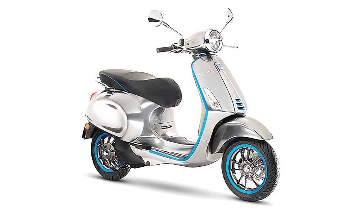 smyths electric vespa